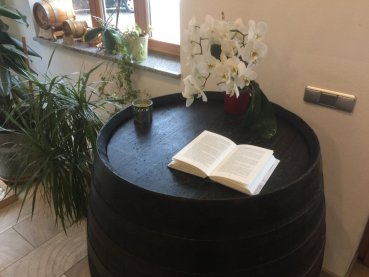 Preview: Stehtisch Whiskyfass als Fasstisch Eichenfass rustikal Tischfass Holzfass gebraucht
